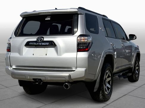 Used 2021 Toyota 4Runner TRD Off-Road Premium AWD/4WD image 12