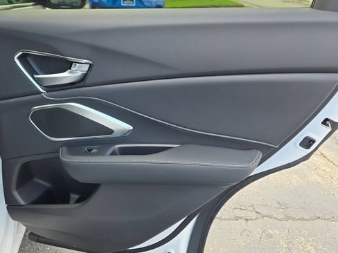 New 2026 Acura RDX SH-AWD image 15