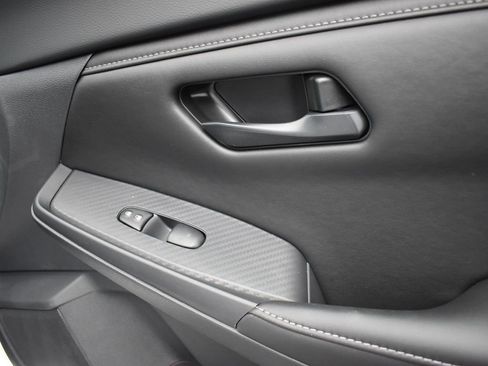 Used 2025 Nissan Sentra S image 22