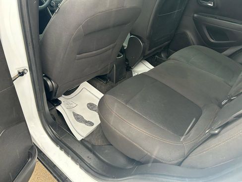 Used 2017 Chevrolet Trax LS image 8