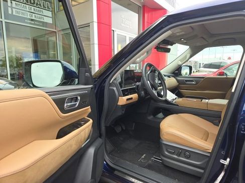 Used 2025 INFINITI QX80 Luxe AWD/4WD image 18