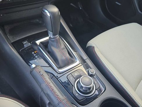 Used 2014 MAZDA MAZDA3 s Grand Touring image 33