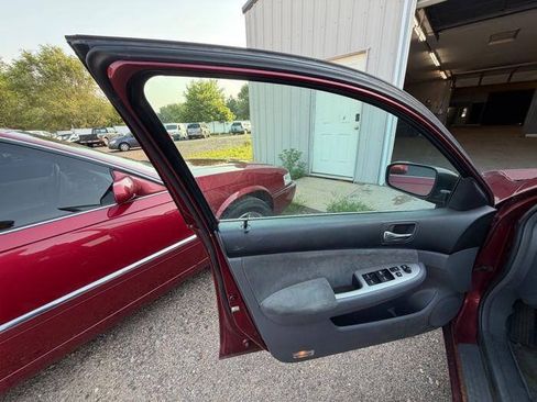 Used 2004 Honda Accord EX image 20