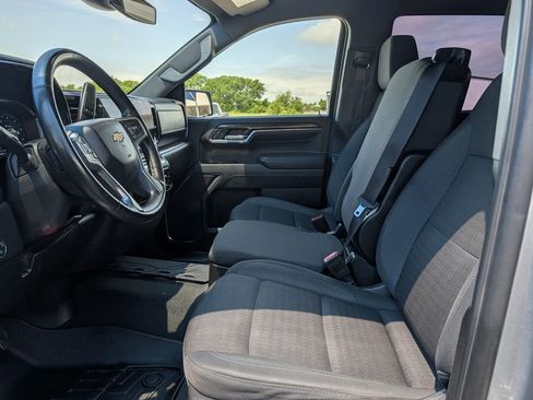 Used 2023 Chevrolet Silverado 1500 LT w/ Protection Package AWD/4WD image 25