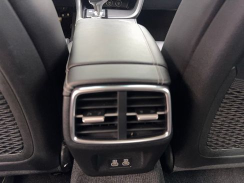 Used 2026 Genesis G70 2.5T RWD image 71