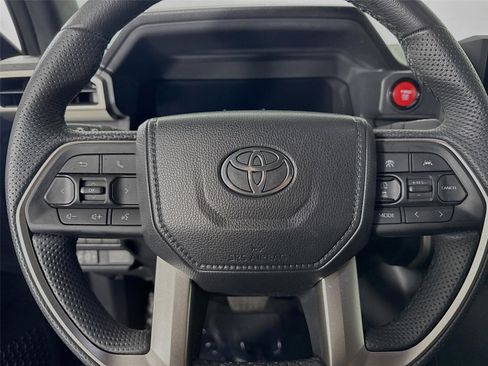 Certified 2024 Toyota Tacoma TRD Off-Road AWD/4WD image 16