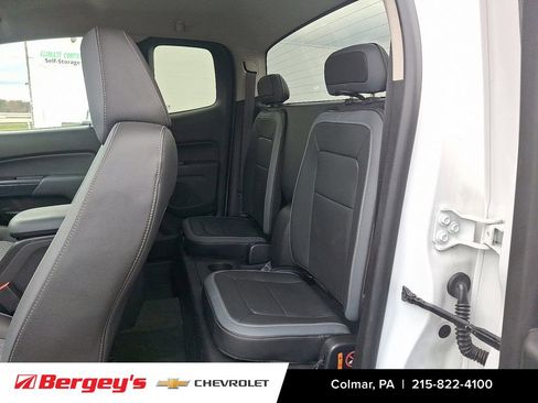 Certified 2015 Chevrolet Colorado Z71 image 11