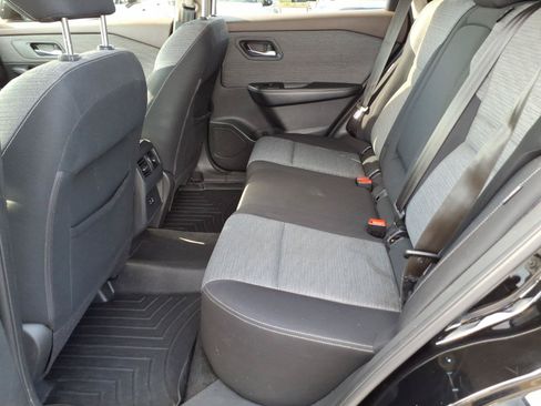 Used 2021 Nissan Rogue SV AWD/4WD image 13
