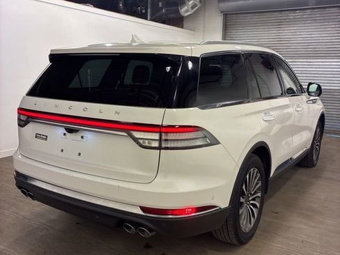 Used 2020 Lincoln Aviator Reserve w/ Equipment Group 201A image 3