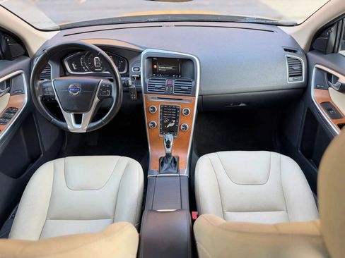 Used 2017 Volvo XC60 T6 Inscription w/ Climate Package AWD/4WD image 43
