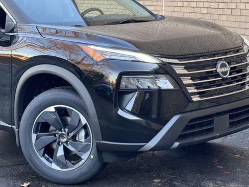 New 2026 Nissan Rogue SV w/ Cold Weather Package image 3