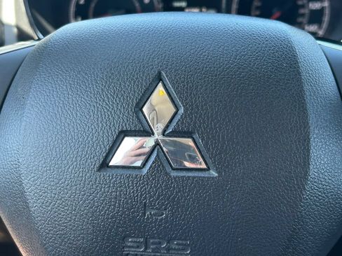 Used 2020 Mitsubishi Outlander Sport SE FWD image 30