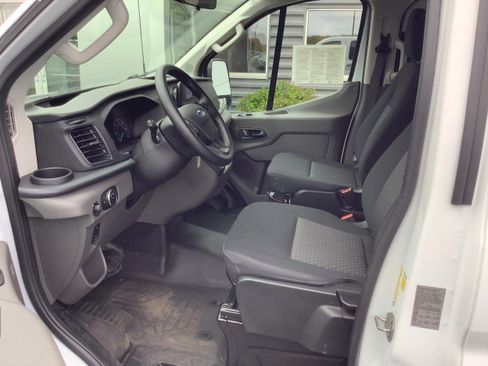 Used 2024 Ford Transit 250 Low Roof w/ Exterior Upgrade Package image 11