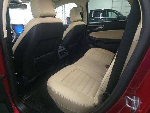 Used 2021 Ford Edge SEL w/ Convenience Package image 13