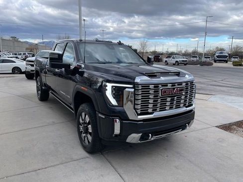 Certified 2024 GMC Sierra 2500 Denali w/ Denali Reserve Package image 7