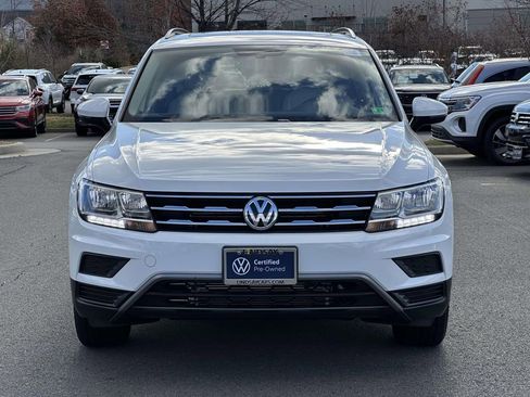 Used 2019 Volkswagen Tiguan SE w/ Panoramic Sunroof Package image 2