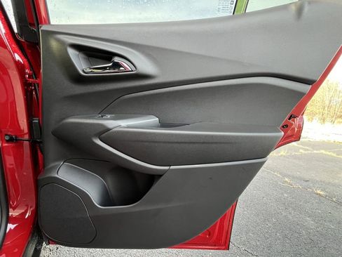 New 2026 Chevrolet Trax RS w/ Driver Confidence Package image 13