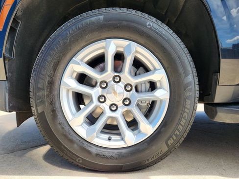 Used 2025 Chevrolet Tahoe LT AWD/4WD image 14