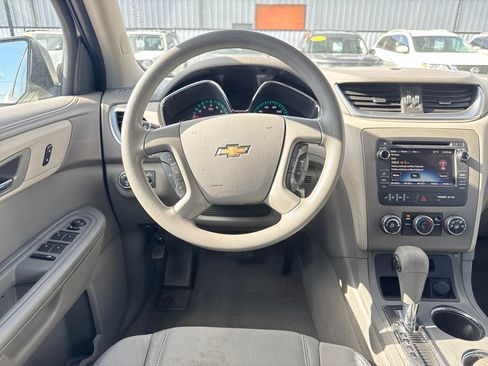 Used 2014 Chevrolet Traverse LS AWD/4WD image 13