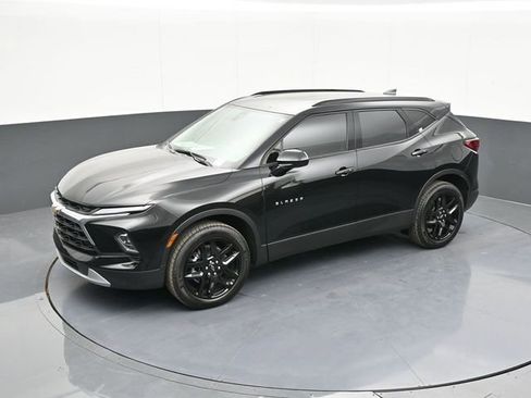 New 2026 Chevrolet Blazer LT w/ Convenience Package AWD/4WD image 57