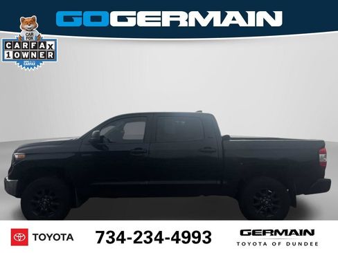 Used 2021 Toyota Tundra SR5 w/ Trail Edition AWD/4WD image 11