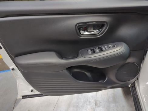 New 2026 Honda HR-V LX image 11