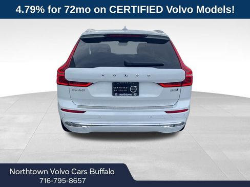 Certified 2023 Volvo XC60 B5 Ultimate w/ Climate Package image 5