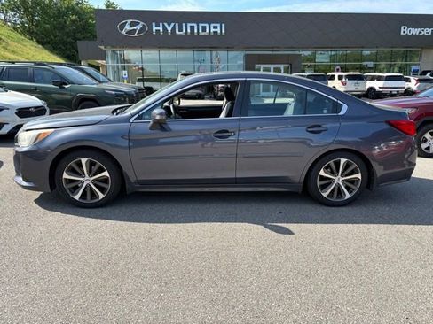 Used 2015 Subaru Legacy 2.5i Limited AWD/4WD image 2