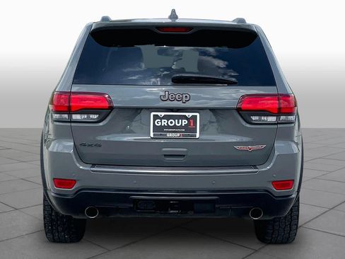 Used 2019 Jeep Grand Cherokee Trailhawk AWD/4WD image 5