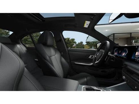 Used 2025 BMW 330i xDrive Sedan w/ M Sport Package image 9