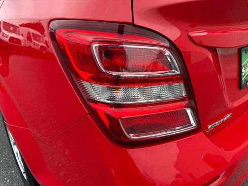 Used 2017 Chevrolet Sonic LT image 38
