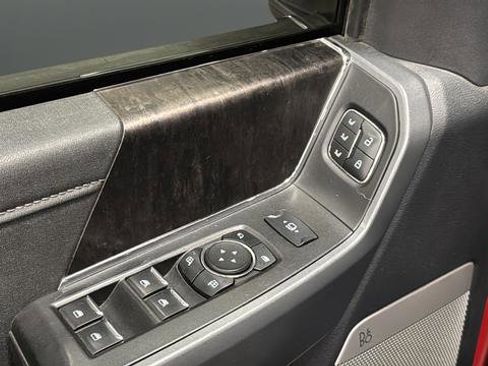 Used 2023 Ford F250 Lariat w/ Sport Appearance Package AWD/4WD image 20