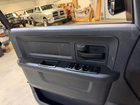 Used 2012 RAM 3500 ST w/ Chrome Appearance Group AWD/4WD image 41