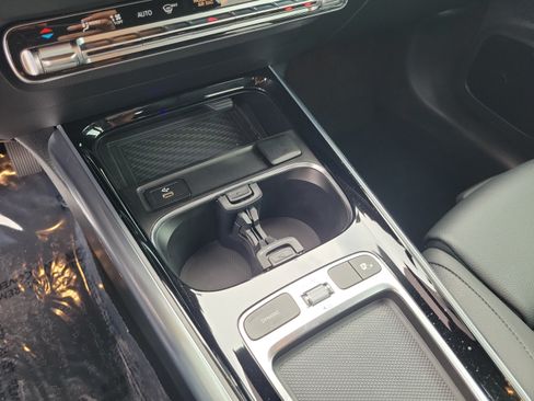 Certified 2025 Mercedes-Benz GLA 250 image 20