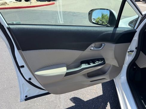 Used 2014 Honda Civic LX image 18
