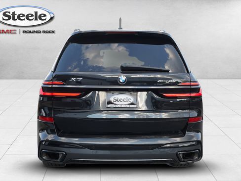 Used 2024 BMW X7 xDrive40i w/ M Sport Package AWD/4WD image 6