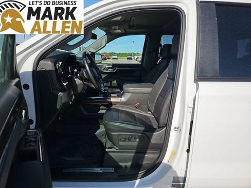 Used 2024 Chevrolet Silverado 1500 RST w/ Convenience Package II AWD/4WD image 20