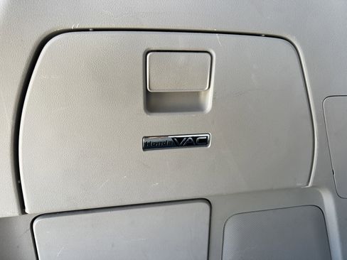 Used 2016 Honda Odyssey Touring Elite image 33