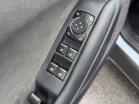 Used 2025 Ford Mustang Mach-E GT AWD/4WD image 25