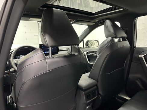 Used 2025 Toyota RAV4 XSE w/ Weather Package image 46