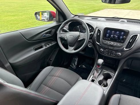 Used 2024 Chevrolet Equinox RS FWD image 25