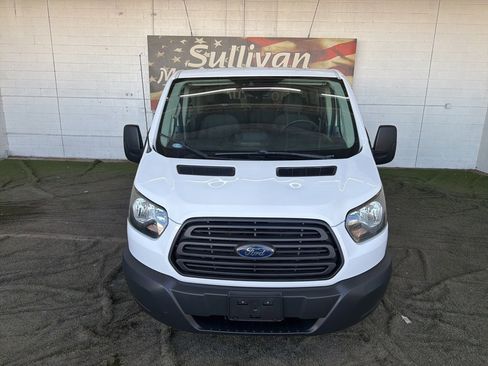 Used 2016 Ford Transit 150 XL image 3
