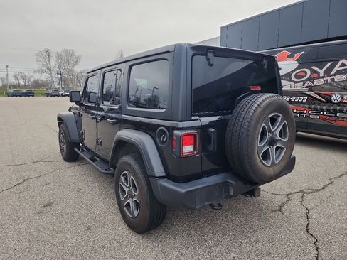 Used 2022 Jeep Wrangler Unlimited Sport image 5