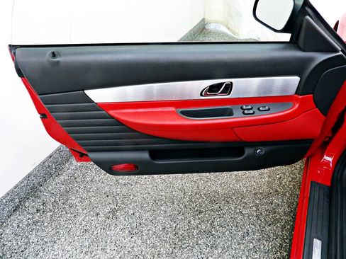 Used 2002 Ford Thunderbird RWD image 7