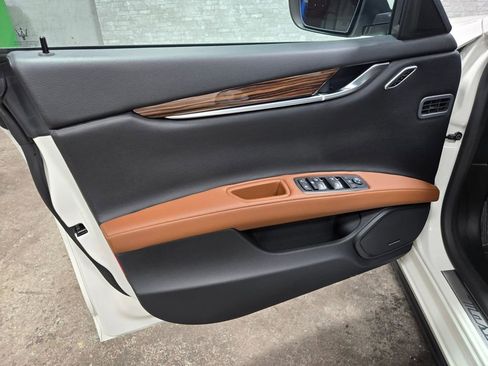 Used 2019 Maserati Ghibli S Q4 image 7