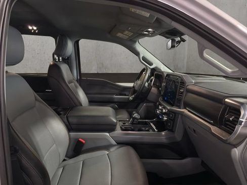 Used 2025 Ford F150 Lariat w/ Equipment Group 501A Mid AWD/4WD image 18