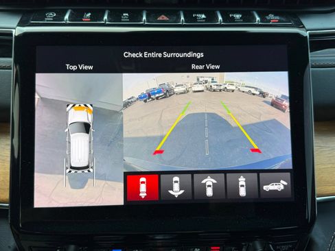 Certified 2024 Jeep Grand Cherokee Summit AWD/4WD image 45