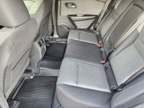 Used 2022 Nissan Rogue SV FWD image 30