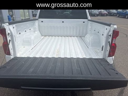 Used 2023 Chevrolet Silverado 1500 LT AWD/4WD image 10
