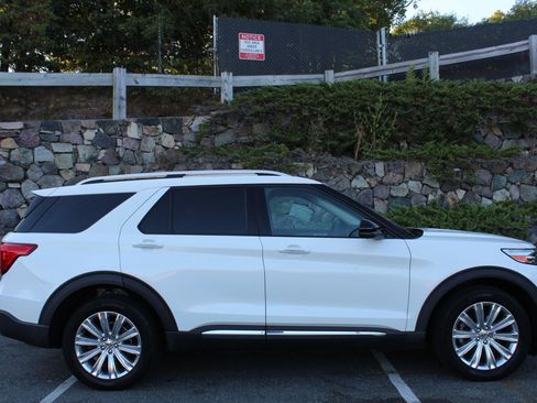 Used 2020 Ford Explorer Limited image 5